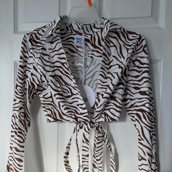 [SOLD] Princess Polly PHILIPA LONG SLEEVE TOP ZEBRA - Picture 5 of 9